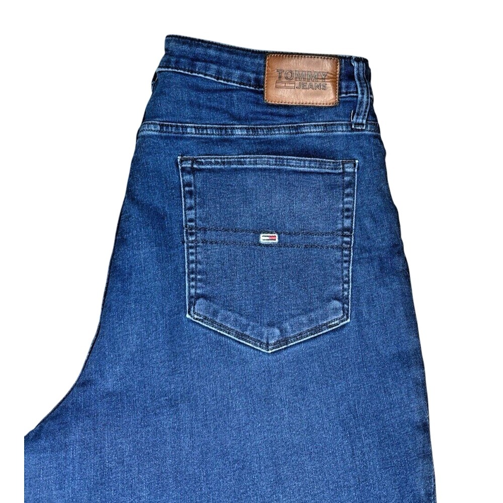 Tommy Hilfiger Women's Sylvia High Rise Super Skinny Slimming Pocket Tec Size 18